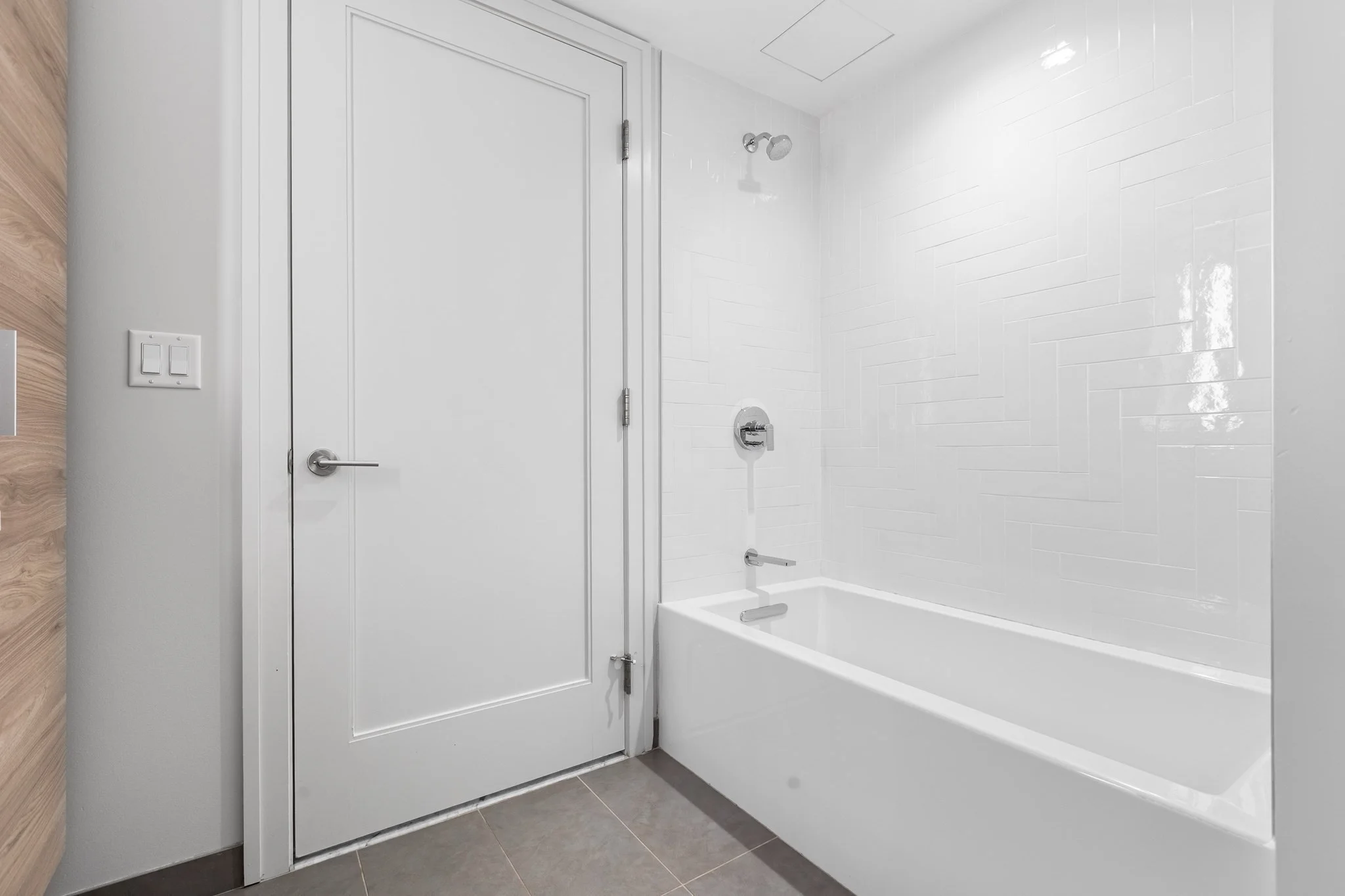 2 bed, 2.5 bath apartment for rent at 133 Seaport Boulevard Unit 1916, South Boston — photo 10 of 32