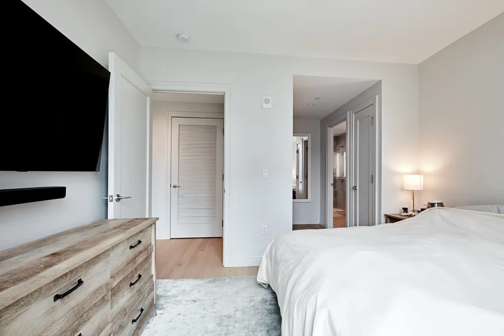 2 bed, 2 bath apartment for rent at 133 Seaport Unit 1703, South Boston — photo 9 of 27