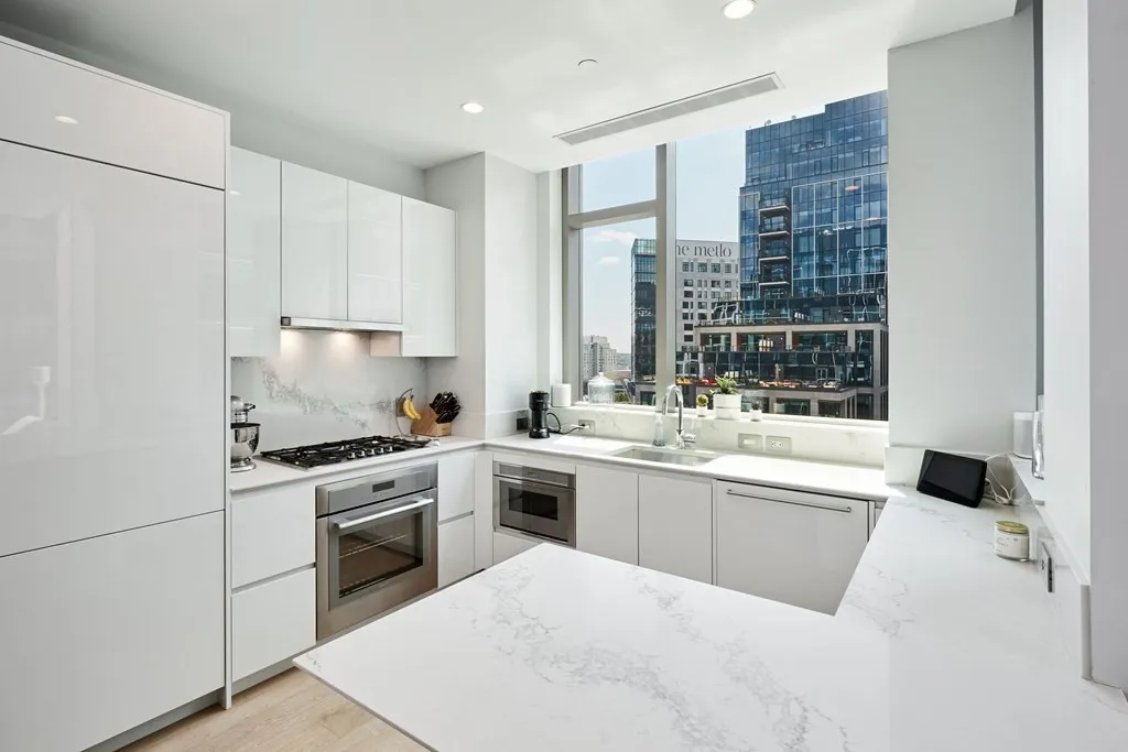 2 bed, 2 bath apartment for rent at 133 Seaport Unit 1703, South Boston — photo 4 of 27