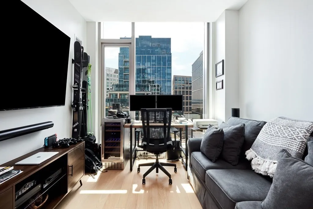 2 bed, 2 bath apartment for rent at 133 Seaport Unit 1703, South Boston — photo 11 of 27