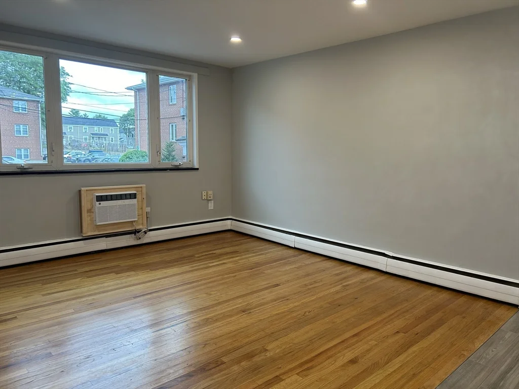 2 bed, 1 bath apartment for rent at 133 Warren St Unit 6, Watertown — photo 11 of 27