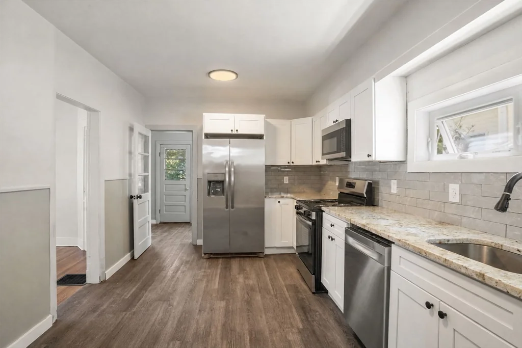 5 bed, 2 bath apartment for rent at 133 Winthrop St, Medford — photo 1 of 20