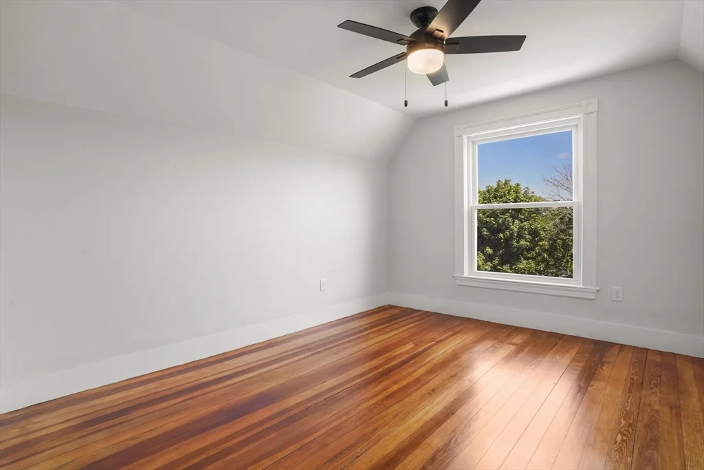 5 bed, 2 bath apartment for rent at 133 Winthrop St, Medford — photo 12 of 20