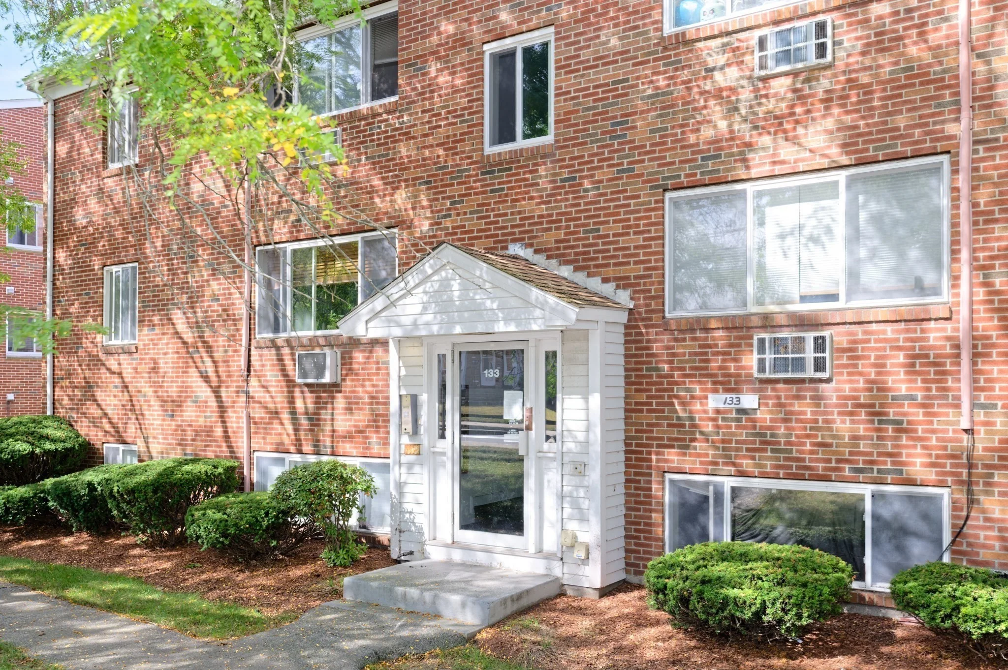 1 bed, 1 bath apartment for rent at 133 Winthrop St Unit 4, Framingham — photo 15 of 17