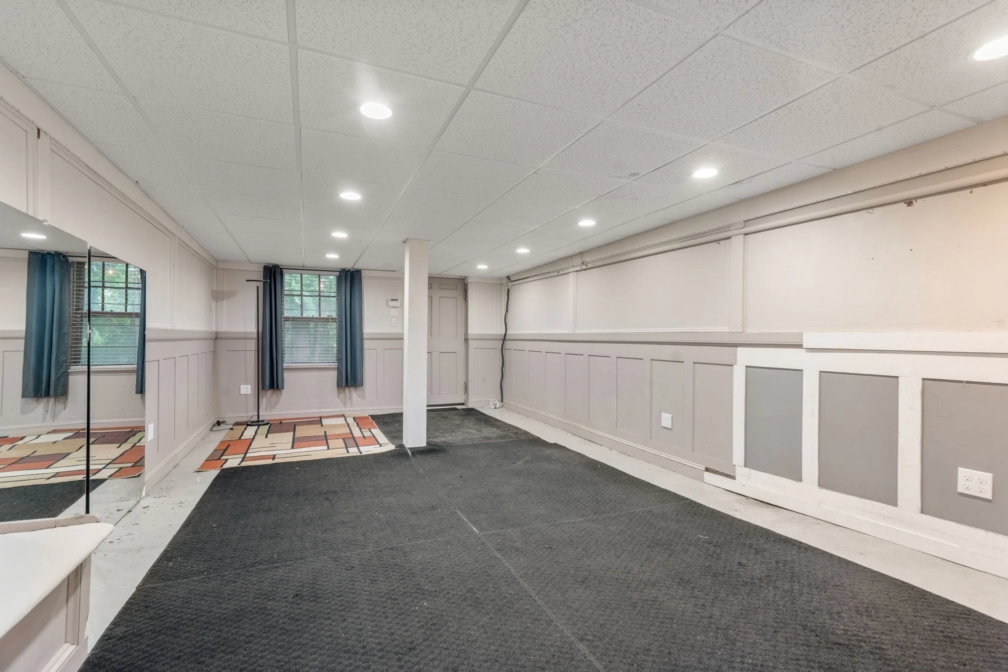 4 bed, 3 bath apartment for rent at 133 Wolcott Rd, Chestnut Hill — photo 21 of 22