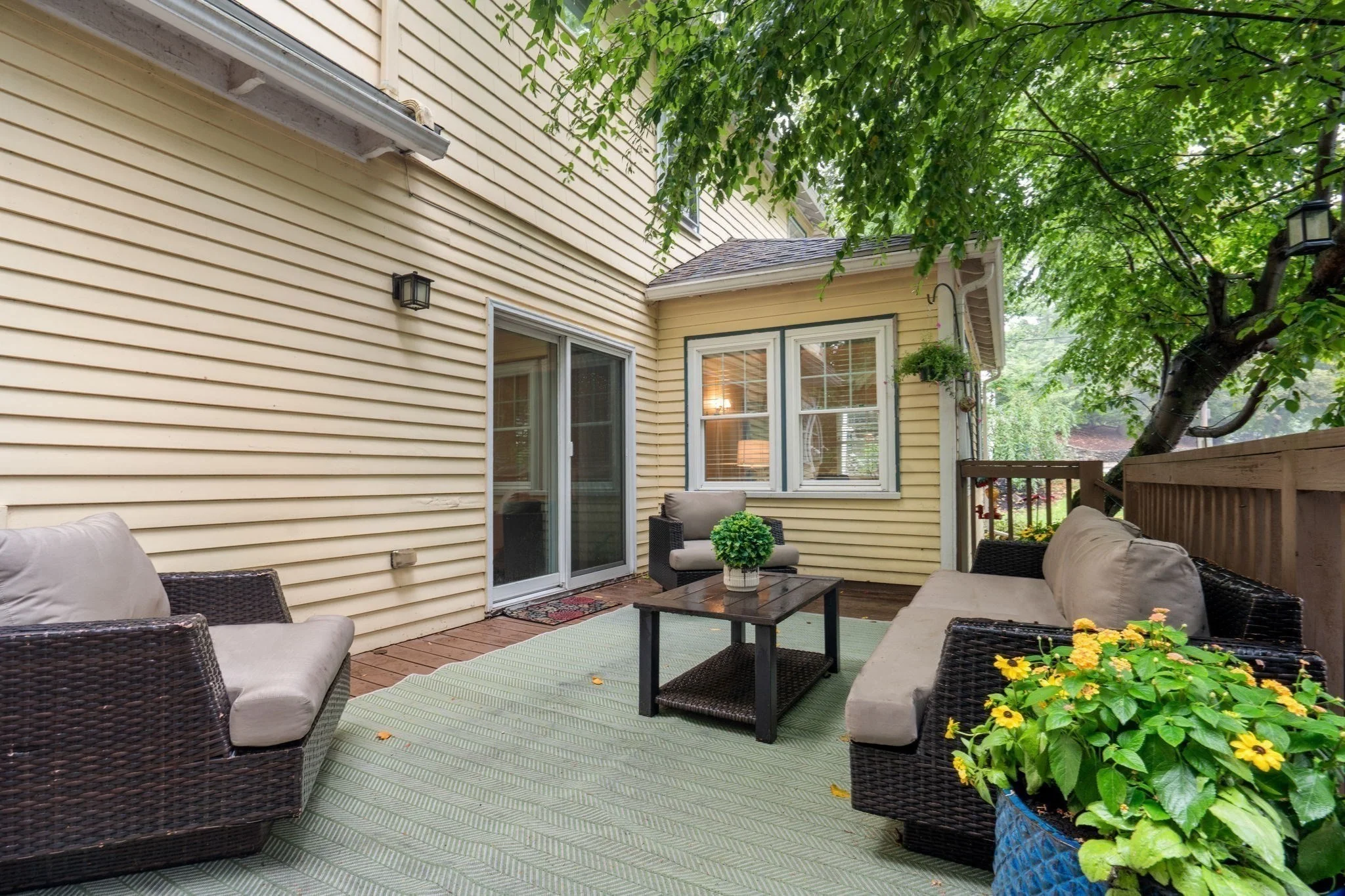 4 bed, 3 bath apartment for rent at 133 Wolcott Rd, Chestnut Hill — photo 19 of 22