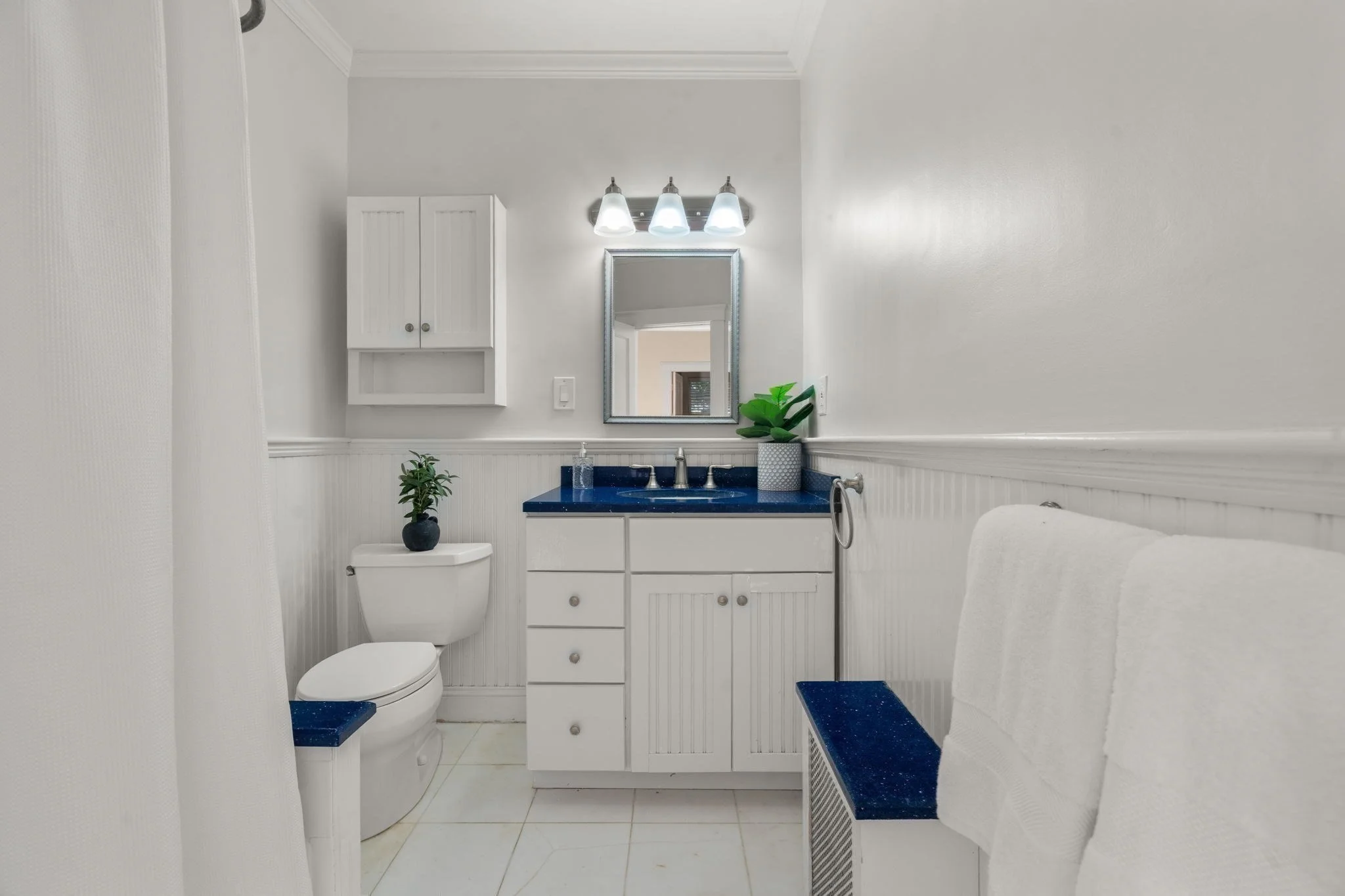 4 bed, 3 bath apartment for rent at 133 Wolcott Rd, Chestnut Hill — photo 16 of 22