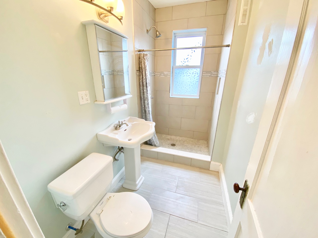 Studio bed, 1 bath apartment for rent at 1330 Commonwealth Ave Unit 21, Brighton — photo 8 of 14