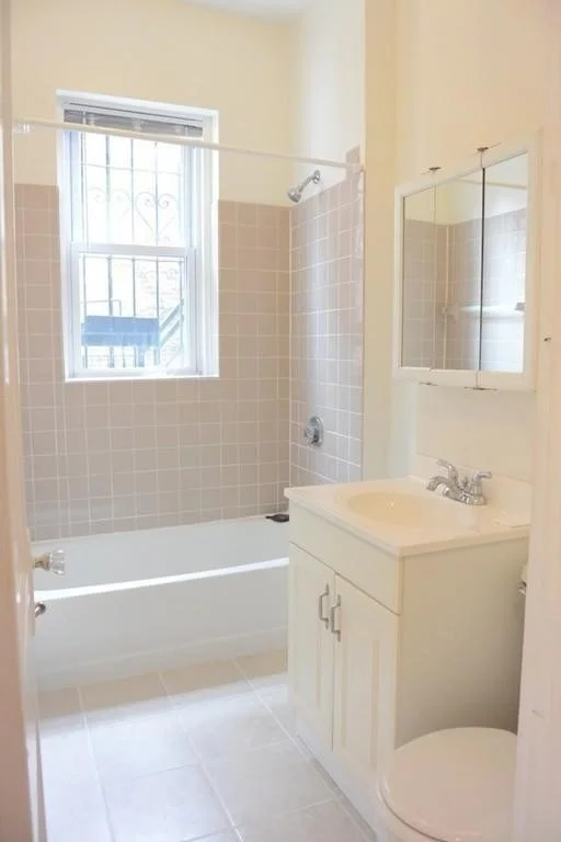 1 bed, 1 bath apartment for rent at 1330 Commonwealth Ave Unit 6, Allston — photo 13 of 18