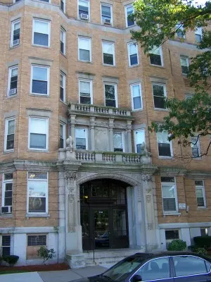 Studio bed, 1 bath apartment for rent at 1334 Commonwealth Ave Unit 1, Allston — photo 15 of 18