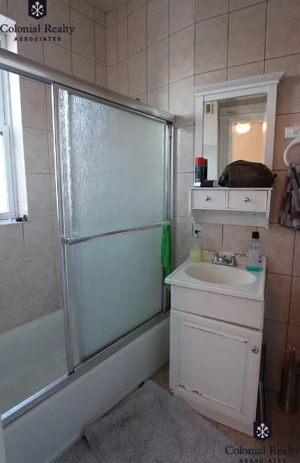 Studio bed, 1 bath apartment for rent at 1334 Commonwealth Ave Unit 13, Allston — photo 4 of 4