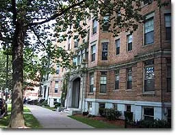 Studio bed, 1 bath apartment for rent at 1334 Commonwealth Ave Unit 14, Allston — photo 13 of 14