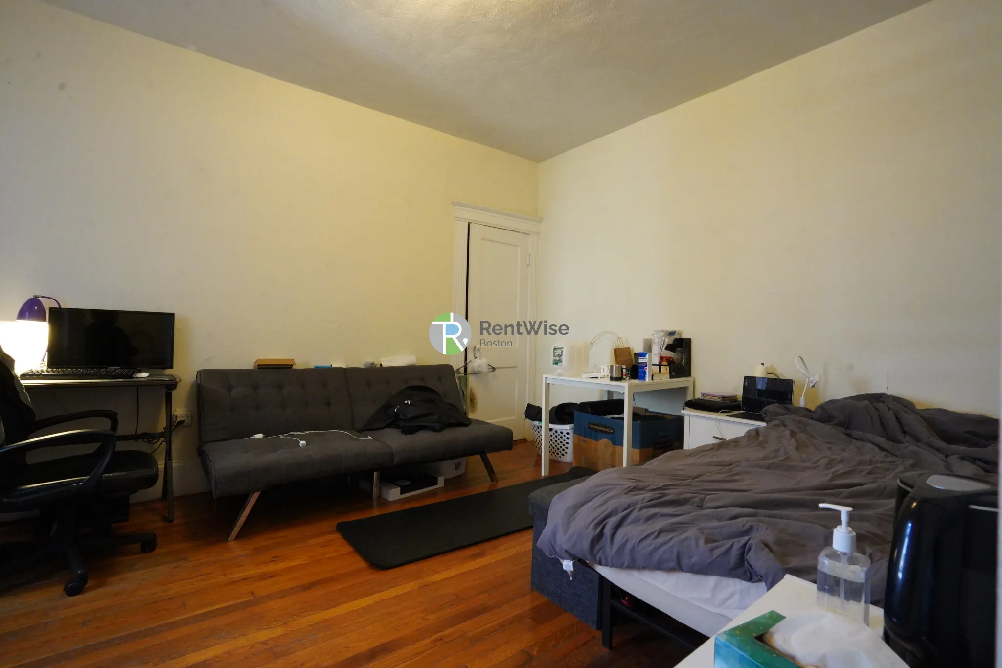 1 bed, 1 bath apartment for rent at 1334 Commonwealth Ave Unit 16, Allston — photo 9 of 15