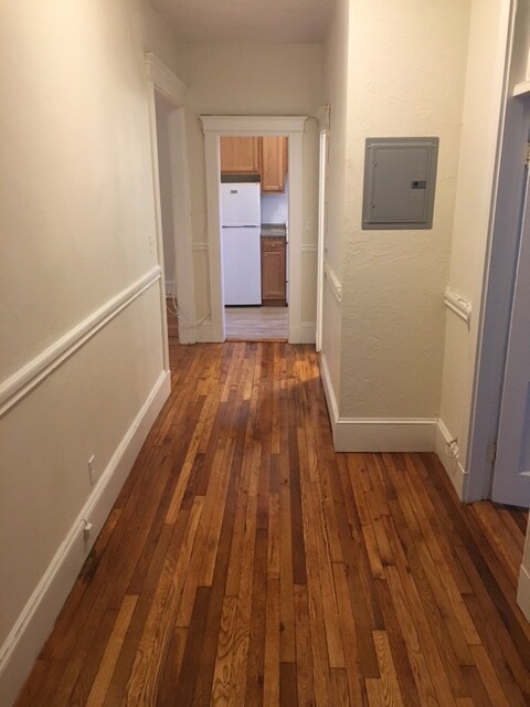 1 bed, 1 bath apartment for rent at 1334 Commonwealth Ave Unit 23, Allston — photo 5 of 8
