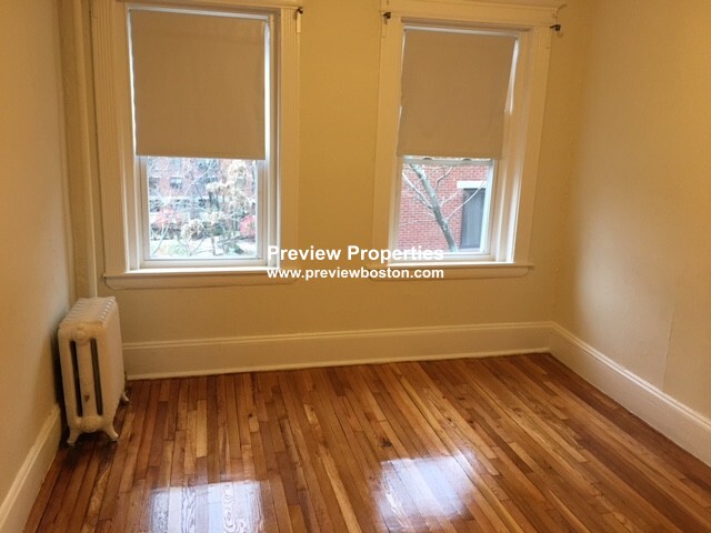 1 bed, 1 bath apartment for rent at 1334 Commonwealth Ave Unit 24P, Allston — photo 2 of 13