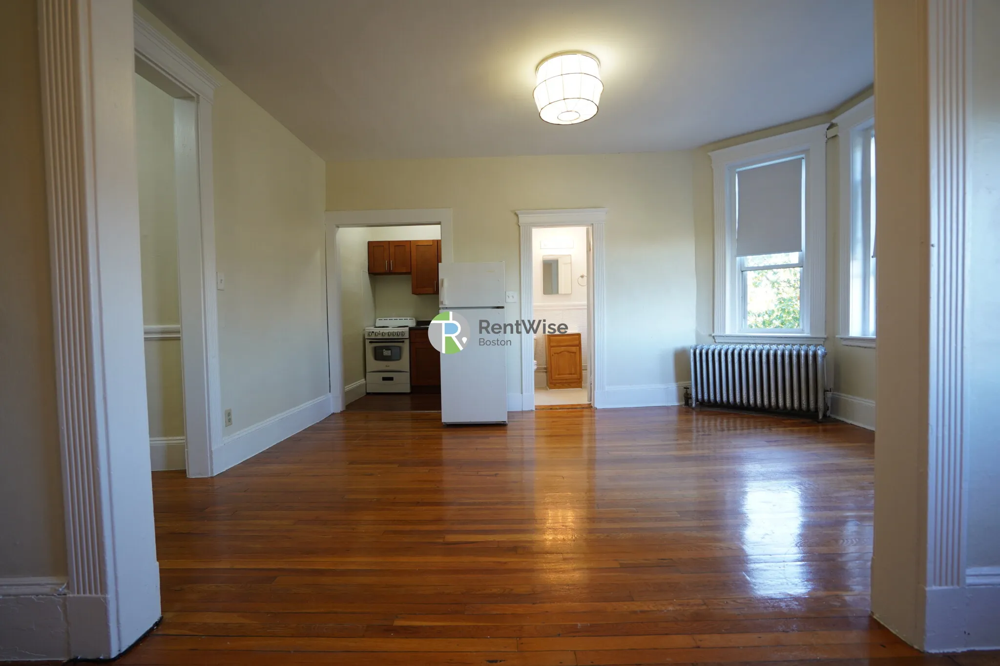 Studio bed, 1 bath apartment for rent at 1334 Commonwealth Ave Unit 35, Allston — photo 7 of 17