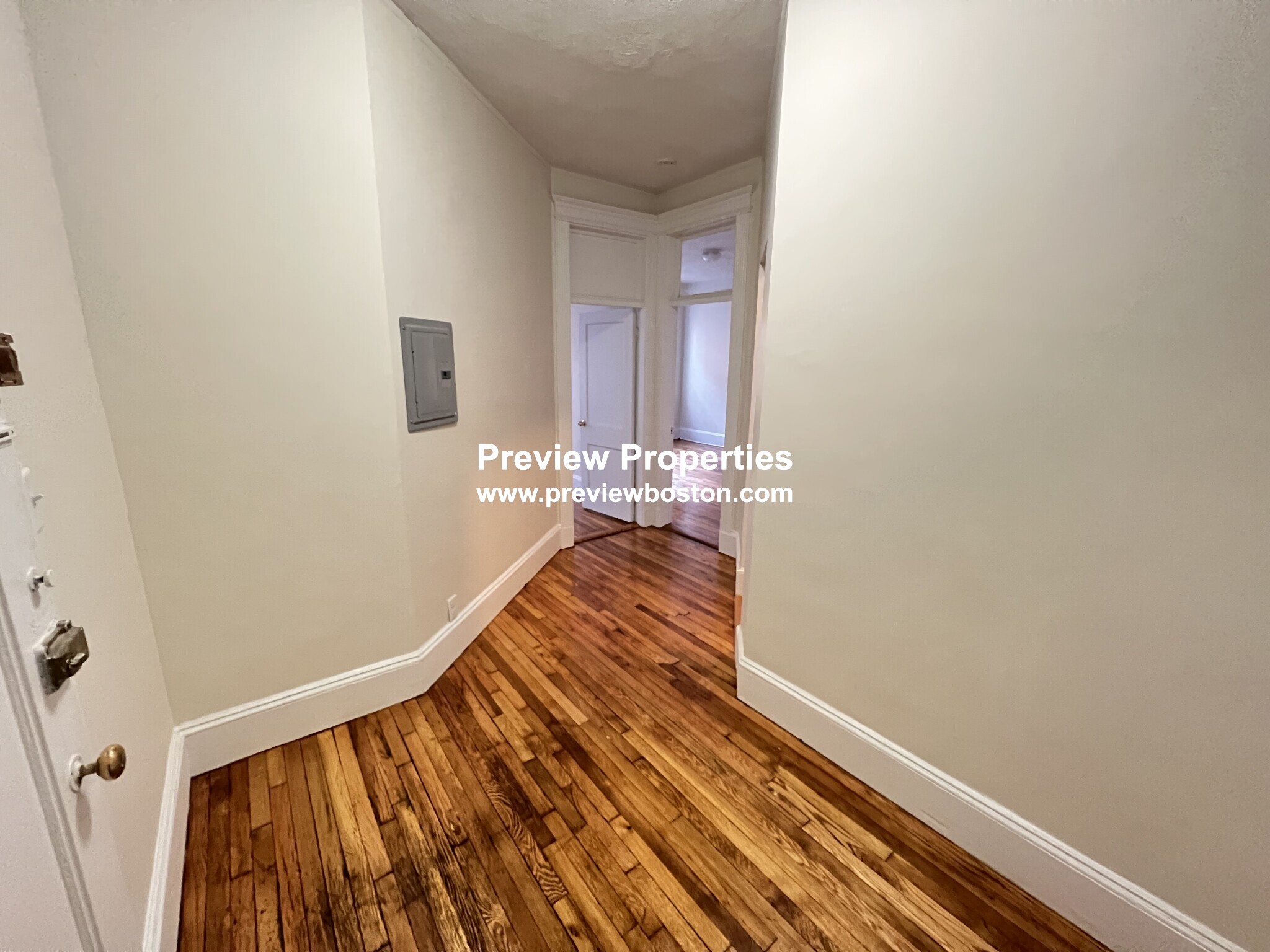 Studio bed, 1 bath apartment for rent at 1334 Commonwealth Ave Unit 4P, Allston — photo 10 of 13