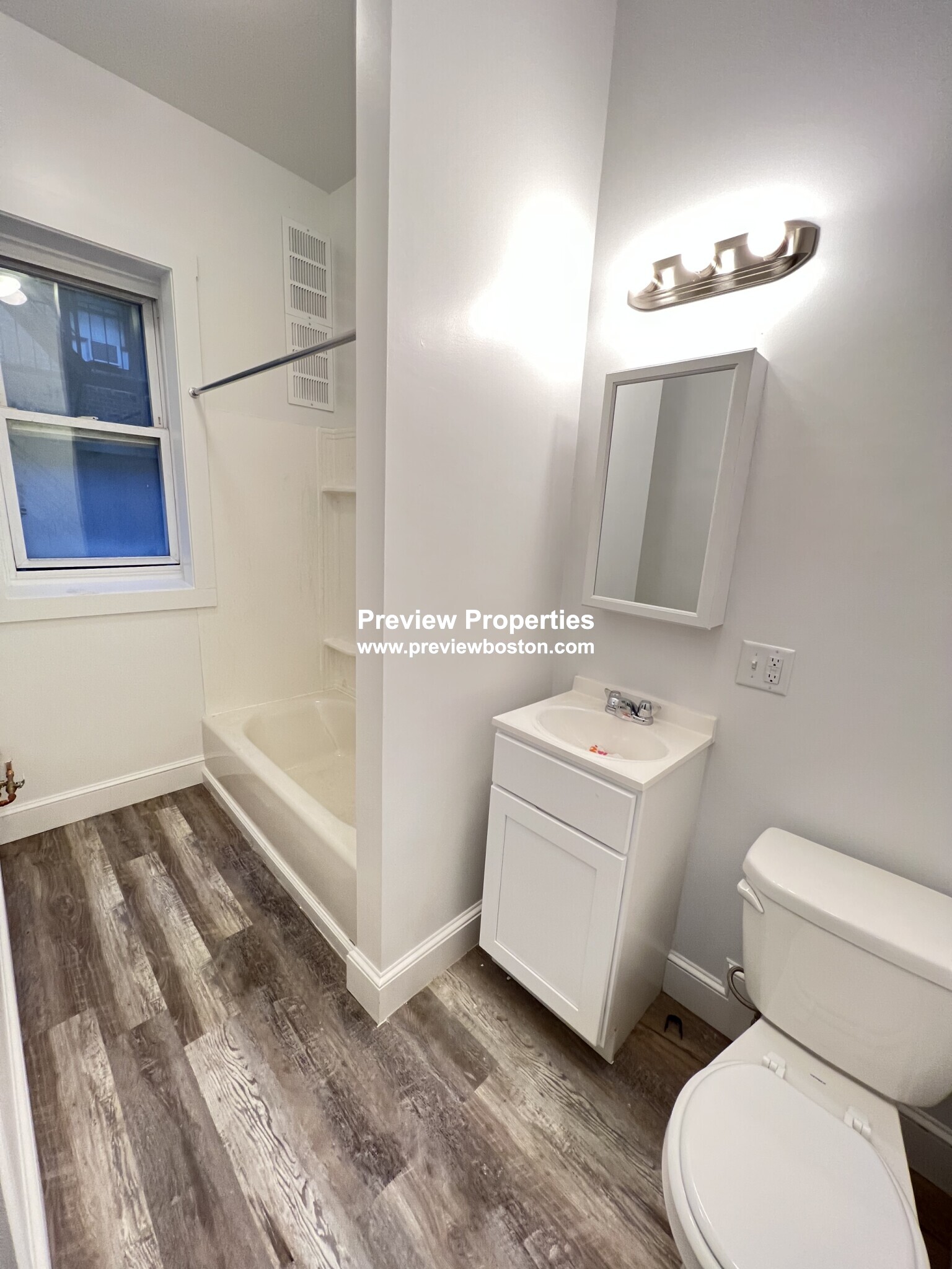Studio bed, 1 bath apartment for rent at 1334 Commonwealth Ave Unit 4P, Allston — photo 12 of 13