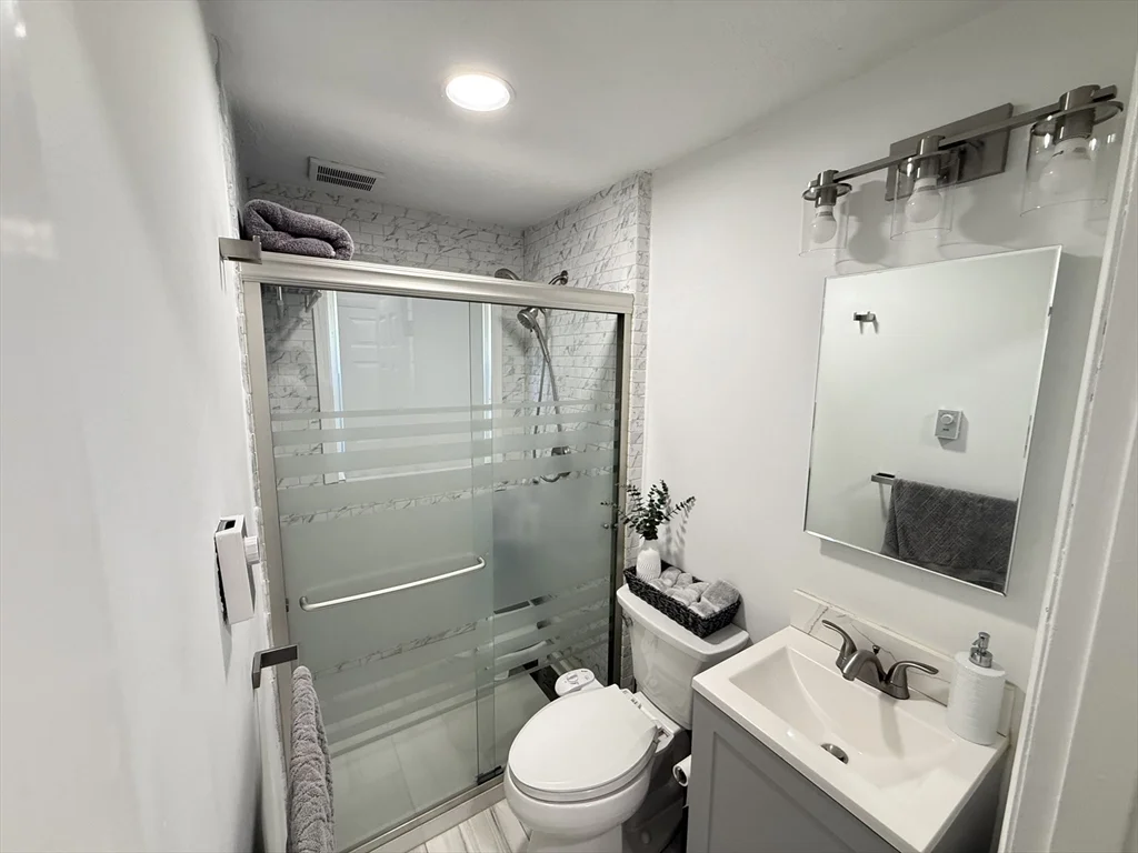 3 bed, 2 bath apartment for rent at 1338 East St Unit 1338, Mansfield — photo 5 of 37
