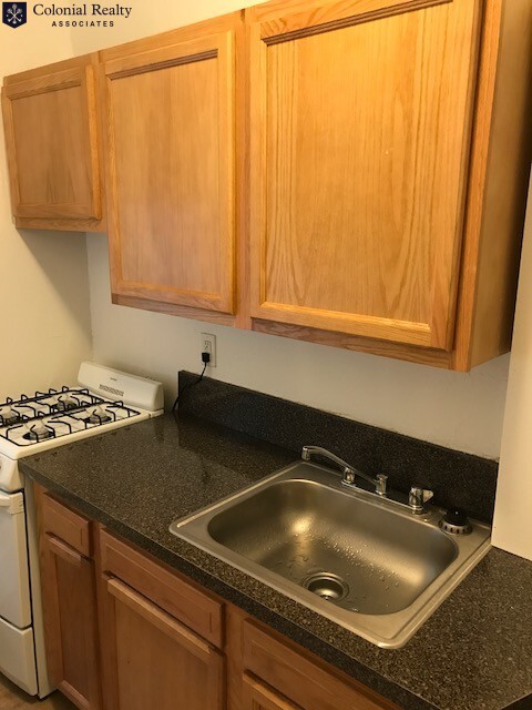 1 bed, 1 bath apartment for rent at 1339 Commonwealth Ave Unit 19, Allston — photo 2 of 6