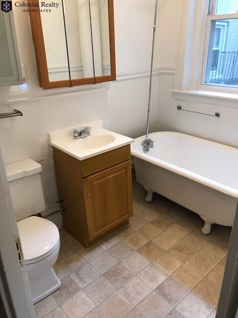 1 bed, 1 bath apartment for rent at 1339 Commonwealth Ave Unit 19, Allston — photo 3 of 6