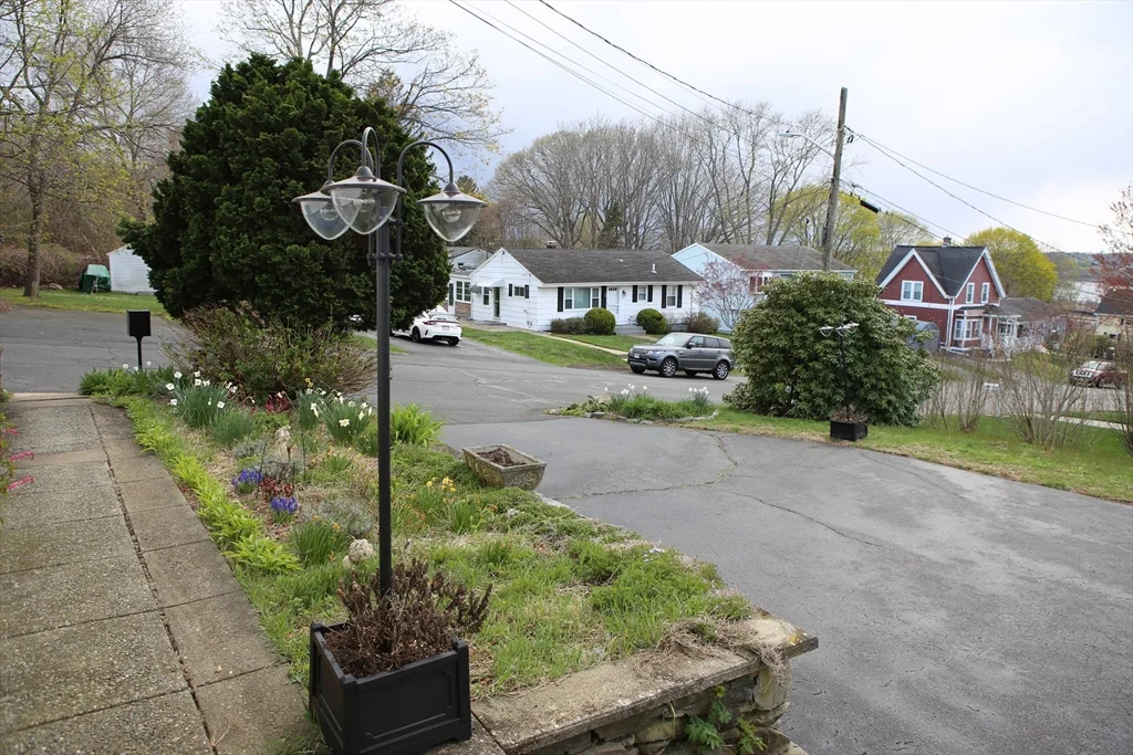 2 bed, 1 bath apartment for rent at 134 Baldwin Unit 2, Fall River — photo 32 of 32