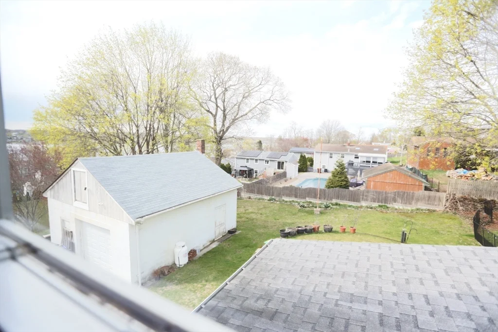 2 bed, 1 bath apartment for rent at 134 Baldwin Unit 2, Fall River — photo 18 of 32