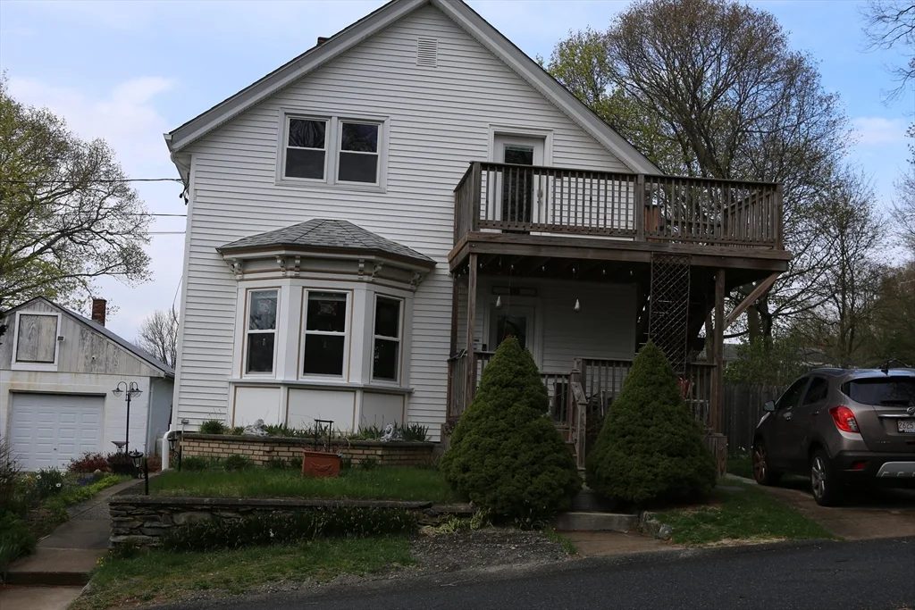 2 bed, 1 bath apartment for rent at 134 Baldwin Unit 2, Fall River — photo 27 of 32