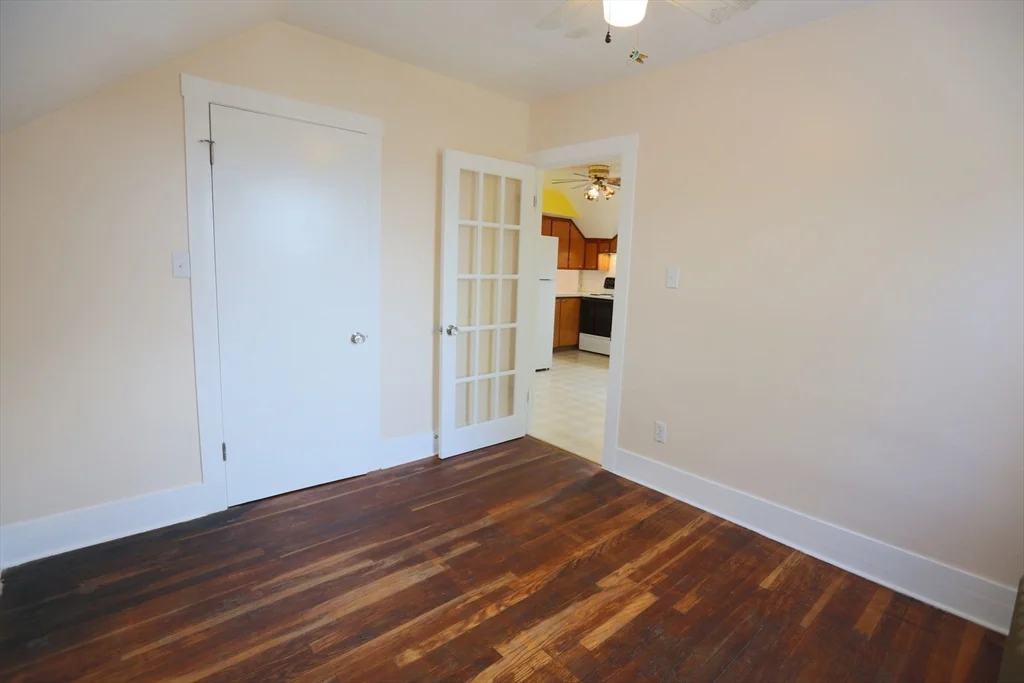 2 bed, 1 bath apartment for rent at 134 Baldwin Unit 2, Fall River — photo 17 of 32