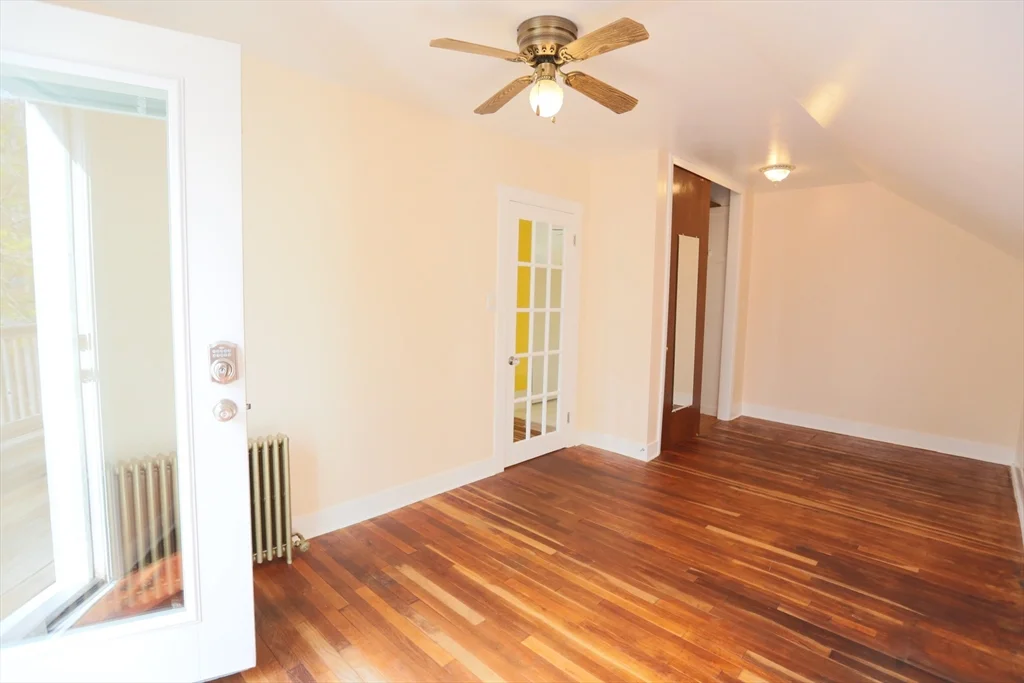 2 bed, 1 bath apartment for rent at 134 Baldwin Unit 2, Fall River — photo 2 of 32