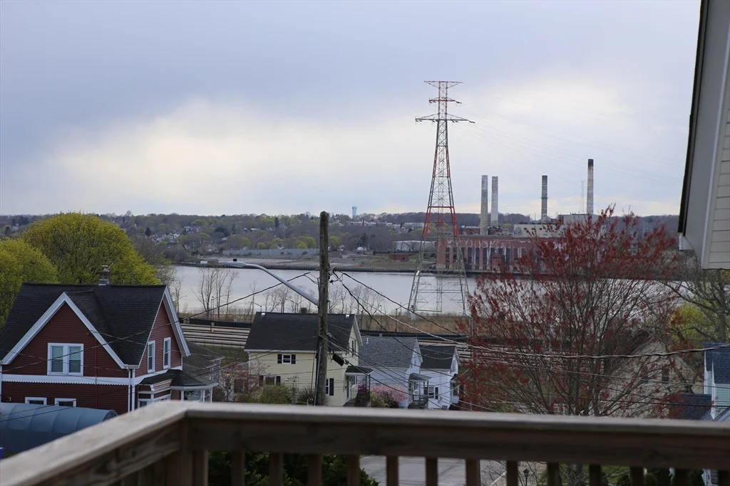 2 bed, 1 bath apartment for rent at 134 Baldwin Unit 2, Fall River — photo 9 of 32