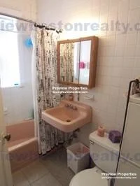 2 bed, 1 bath apartment for rent at 134 Englewood Ave Unit 2P, Brighton — photo 7 of 10