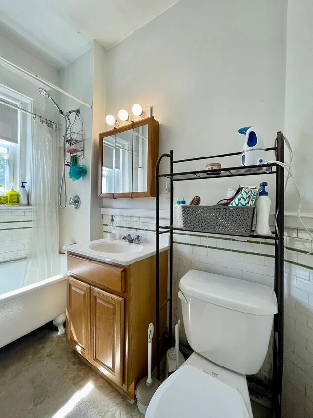 3 bed, 1 bath apartment for rent at 134 Englewood Ave Unit 4, Brighton — photo 4 of 8