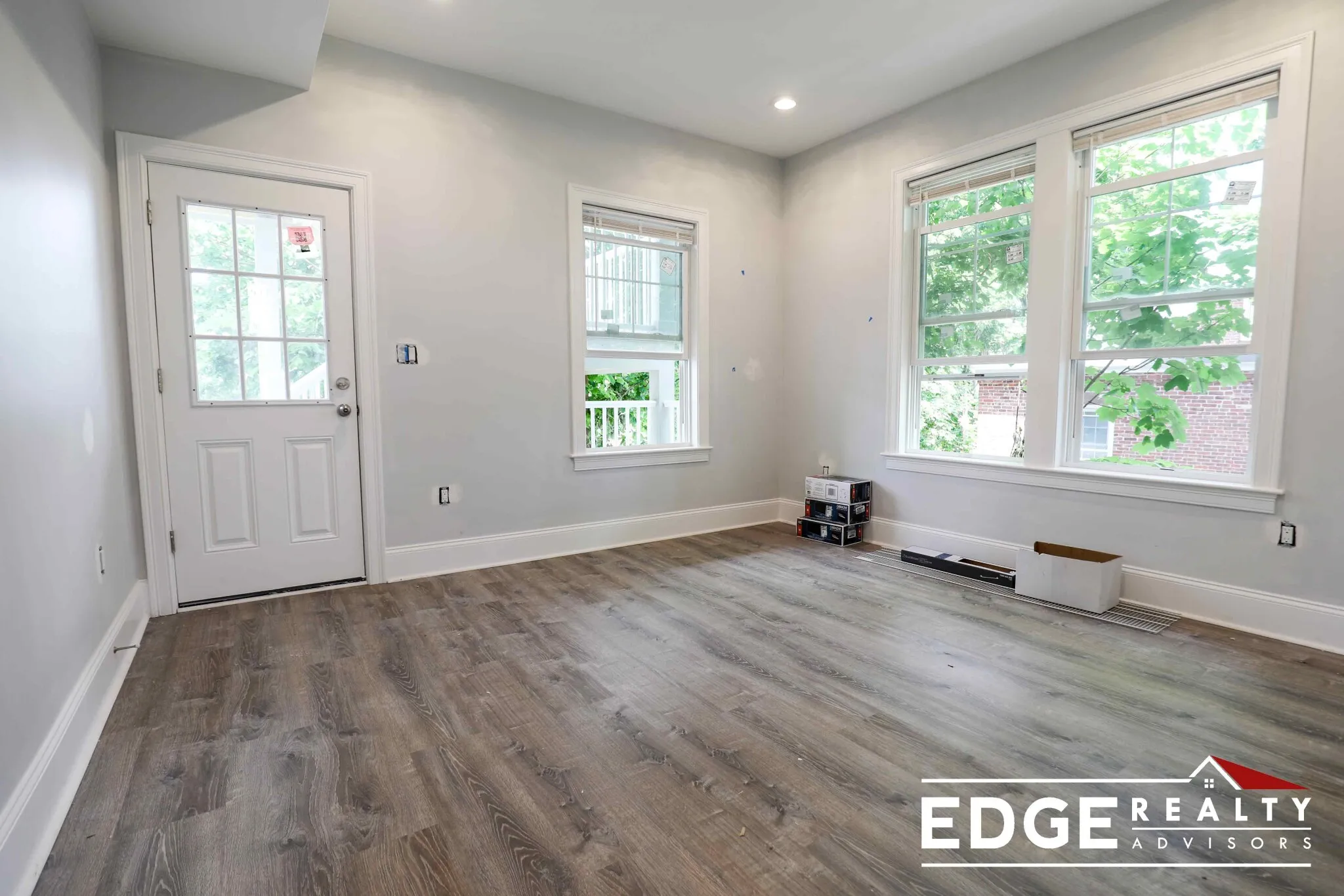 4 bed, 2 bath apartment for rent at 134 Franklin St Unit 2A, Allston — photo 9 of 10