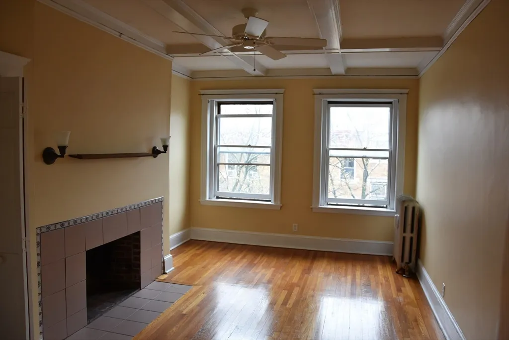 2 bed, 1 bath apartment for rent at 134 Fuller St Unit 3, North Brookline — photo 7 of 12