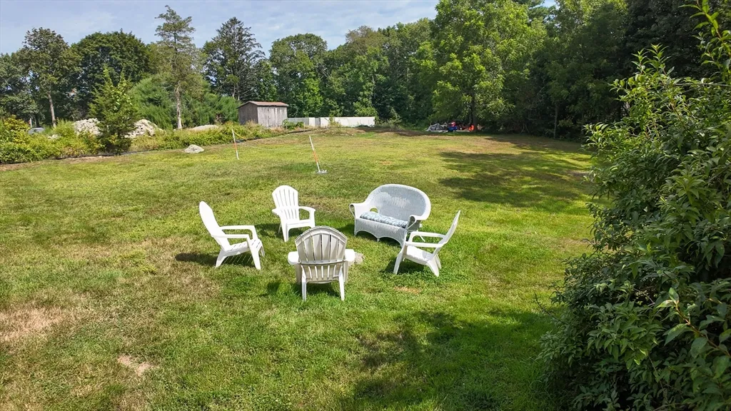 2 bed, 1 bath apartment for rent at 134 Hersey Unit 1, Hingham — photo 3 of 10