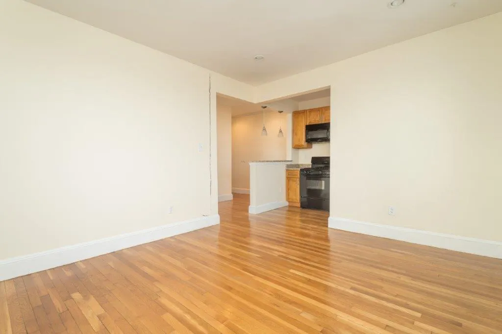 1 bed, 1 bath apartment for rent at 134 Highland Ave Unit 136-26, Spring Hill — photo 4 of 10