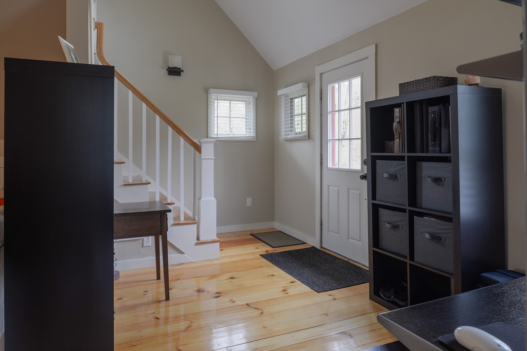 2 bed, 1 bath apartment for rent at 134 King Unit B, Groveland — photo 4 of 23