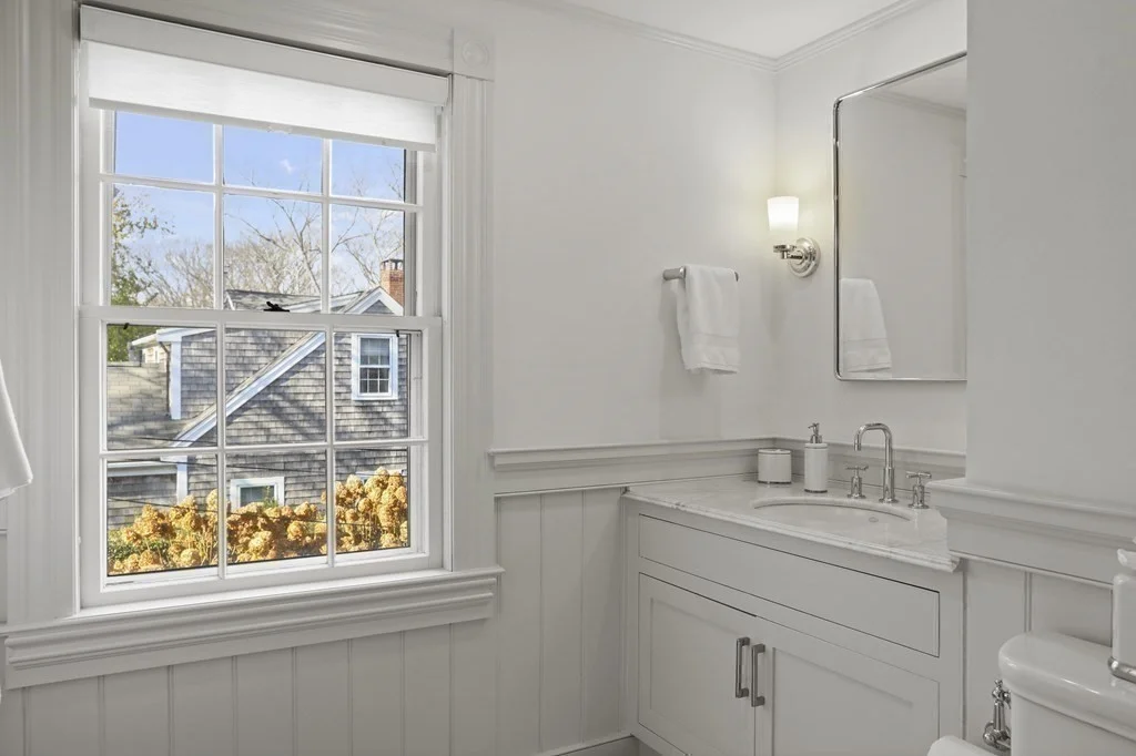 6 bed, 4+ bath apartment for rent at 134 Main St, Nantucket — photo 24 of 42