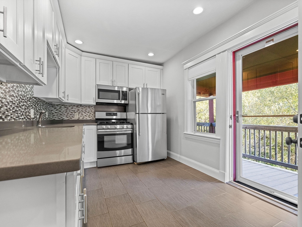 2 bed, 1 bath apartment for rent at 134 Newbury Ave Unit 3, North Quincy — photo 1 of 19