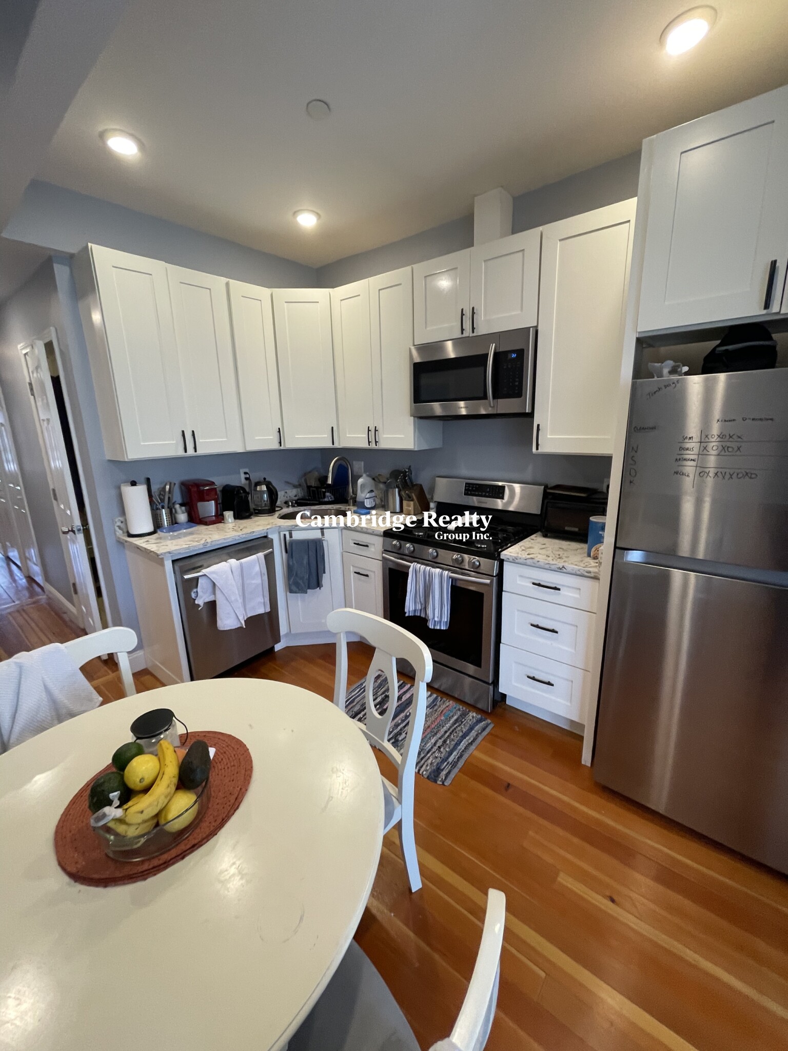 4 bed, 2 bath apartment for rent at 134 Oxford St Unit 3, Baldwin — photo 1 of 10