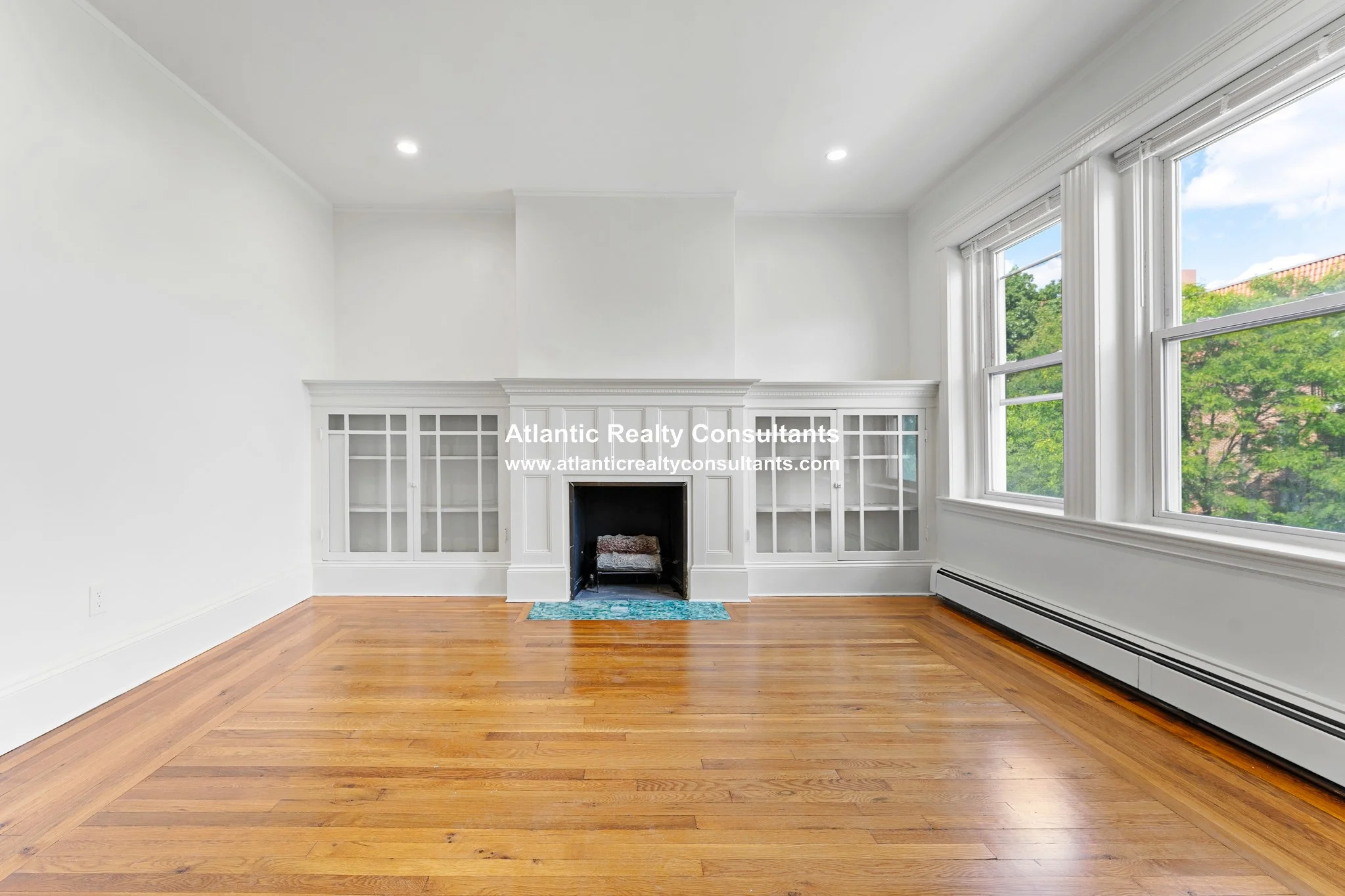 4 bed, 2.5 bath apartment for rent at 134 Pleasant St Unit 301, North Brookline — photo 5 of 23