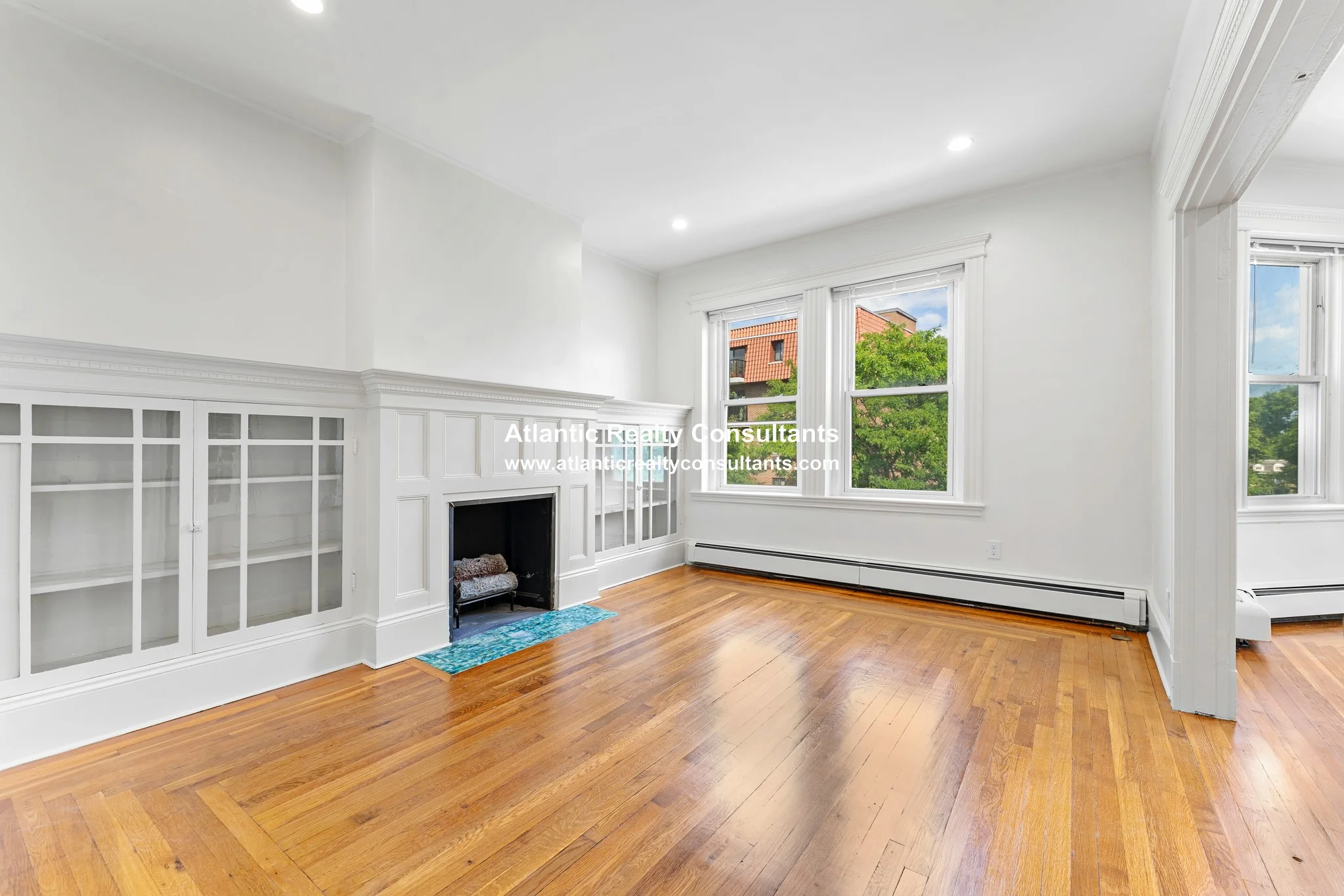 4 bed, 2.5 bath apartment for rent at 134 Pleasant St Unit 301, North Brookline — photo 4 of 23
