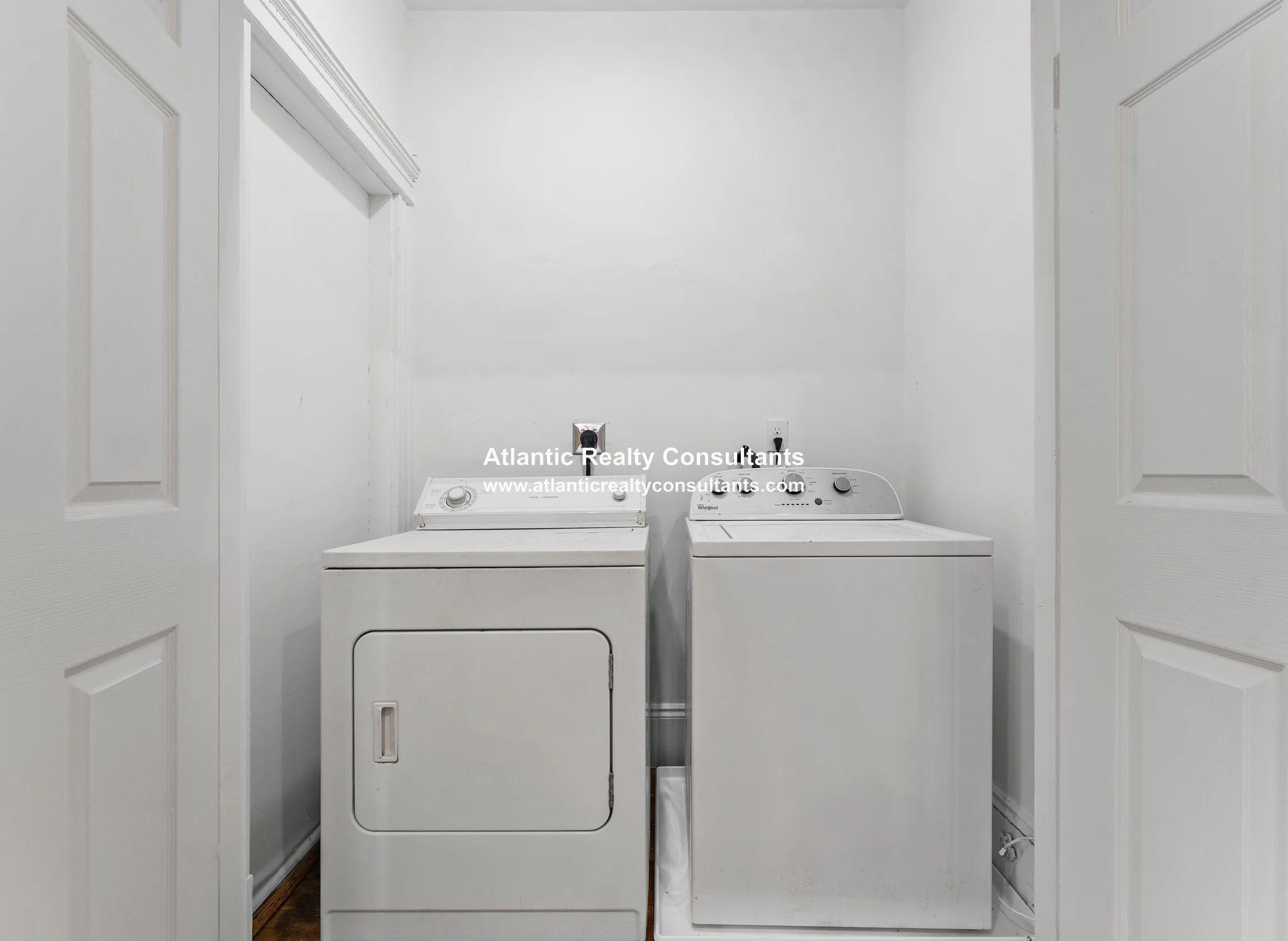 4 bed, 2.5 bath apartment for rent at 134 Pleasant St Unit 301, North Brookline — photo 11 of 23