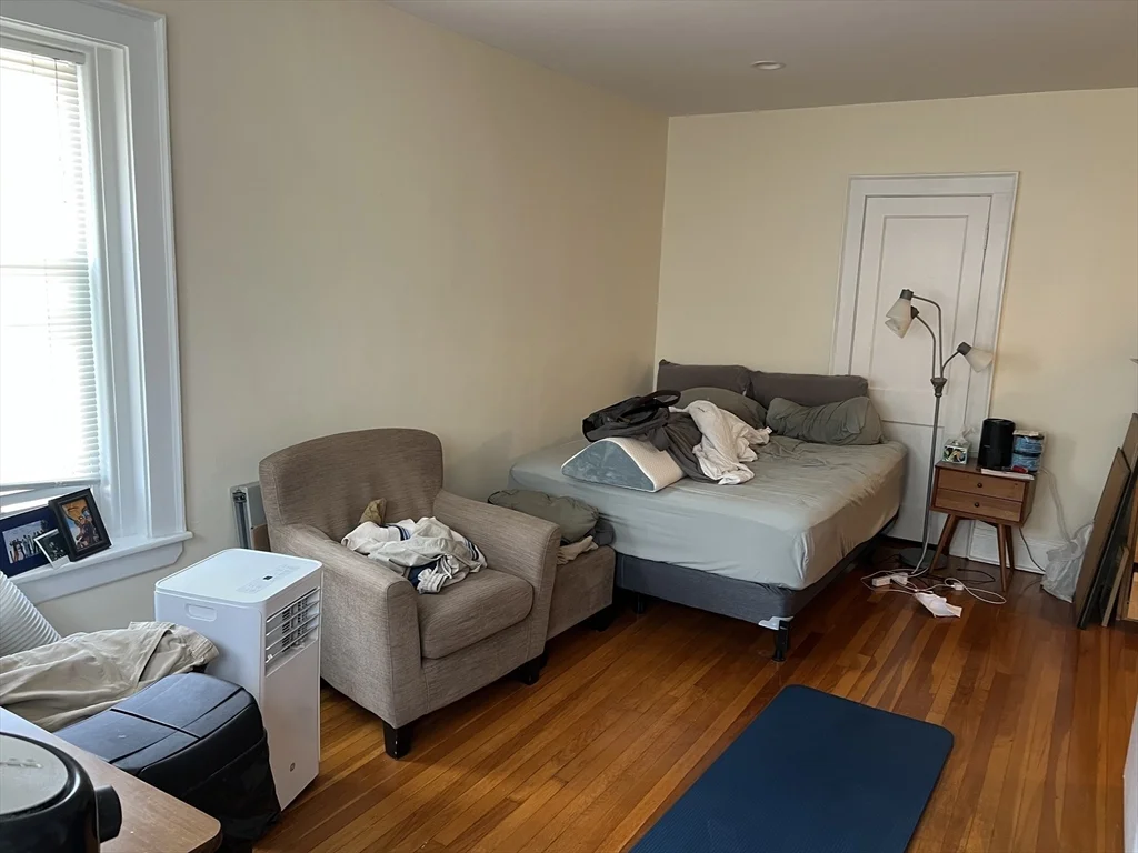 Studio bed, 1 bath apartment for rent at 134 Salem St Unit 16, Malden — photo 3 of 8