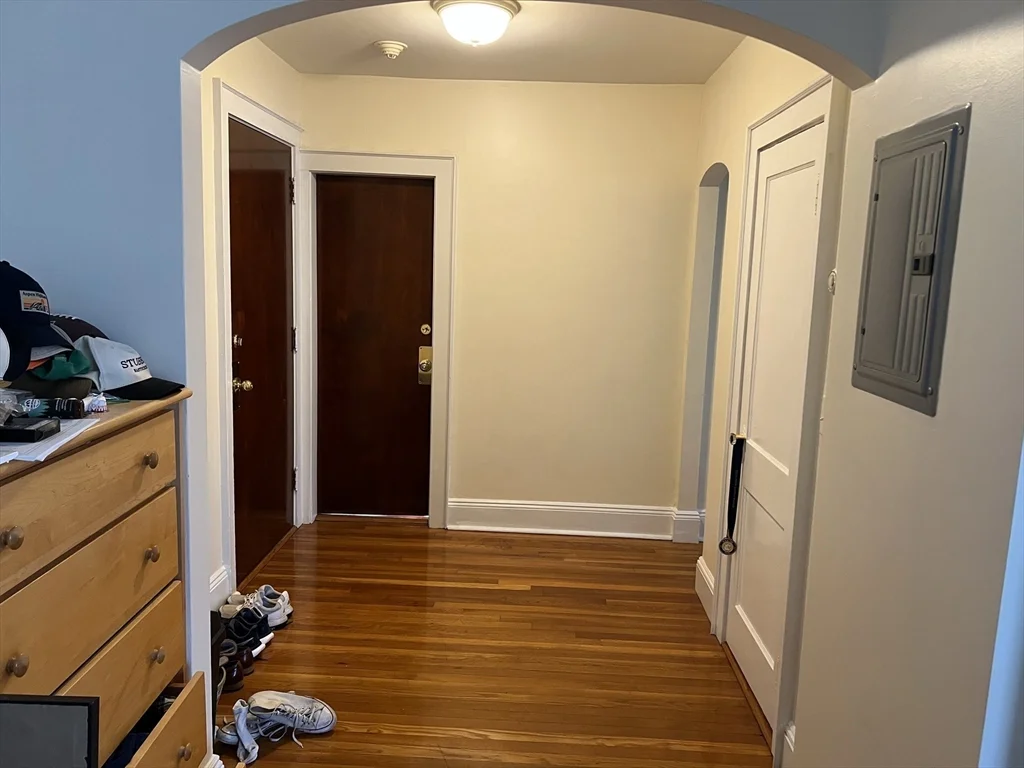 Studio bed, 1 bath apartment for rent at 134 Salem St Unit 16, Malden — photo 5 of 8
