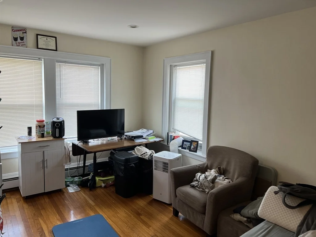 Studio bed, 1 bath apartment for rent at 134 Salem St Unit 16, Malden — photo 4 of 8