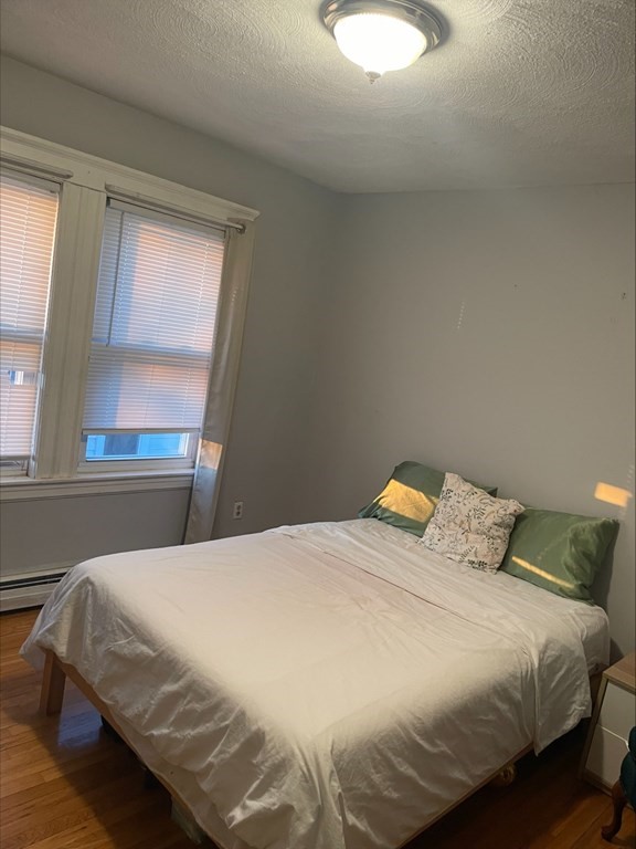 4 bed, 2 bath apartment for rent at 134 Suffolk Ave Unit 2, Revere — photo 4 of 5