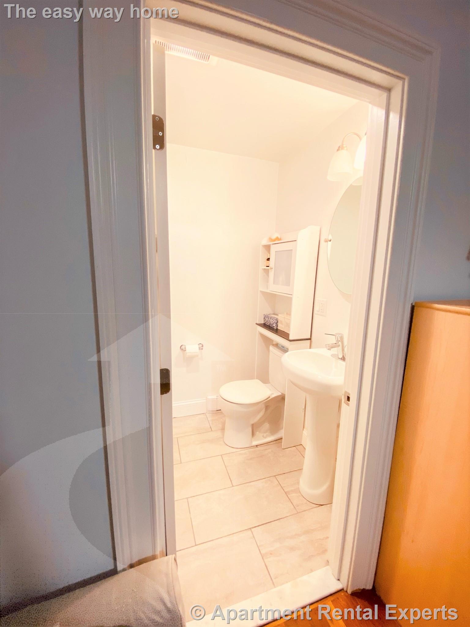1 bed, 1 bath apartment for rent at 134 Summer St Unit 18, Malden Center — photo 10 of 15