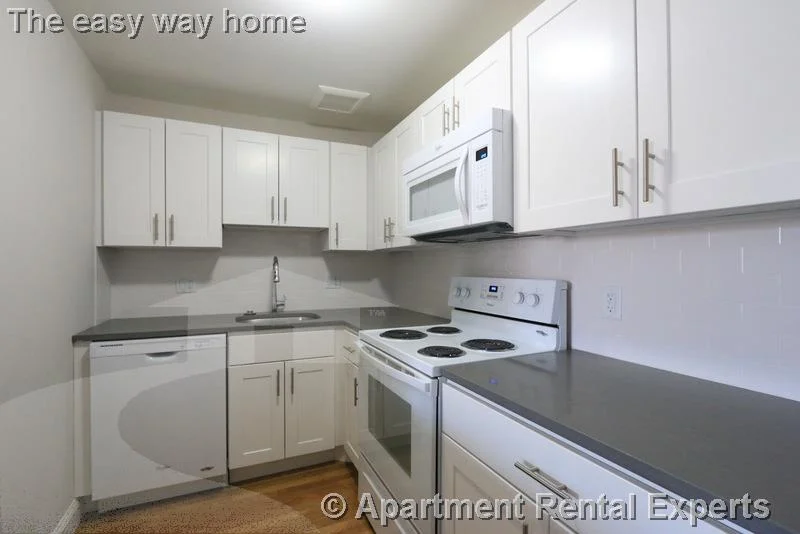 1 bed, 1 bath apartment for rent at 134 Summer St Unit 34, Malden Center — photo 3 of 14